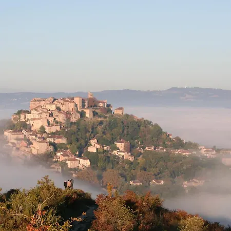 Bed & Breakfast La Maison De La Souque *